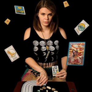 Miss Chloe - Psychic Entertainment in Boulder, Colorado