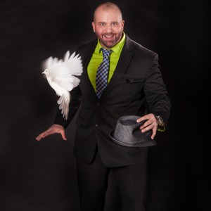 The Magic of Mike DiDomenico - Magician in Streamwood, Illinois